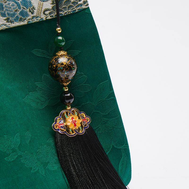 Xiangyunsha Silk Jacquard Vintage Green Bucket Bag - Image 5