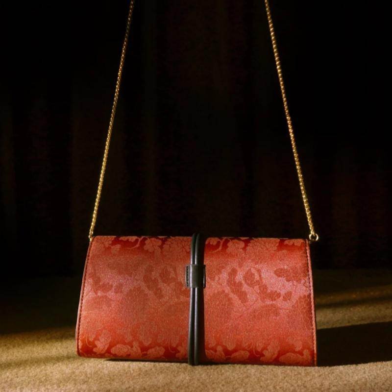 Xiangyunsha Silk Vintage New Chinese-Style Evening Clutch Wallet - Image 13